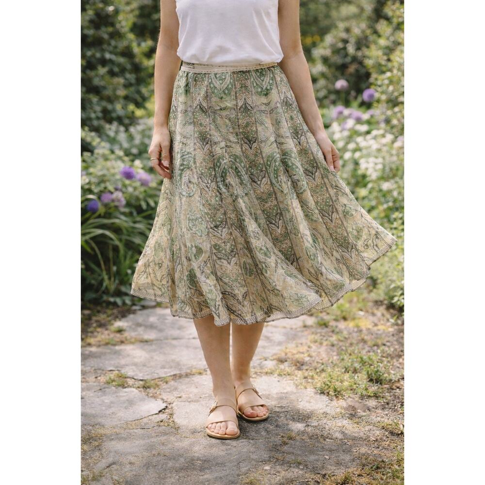 Elie Tahari Silk Chiffon Overlay Skirt Green Paisley A-Line Size S